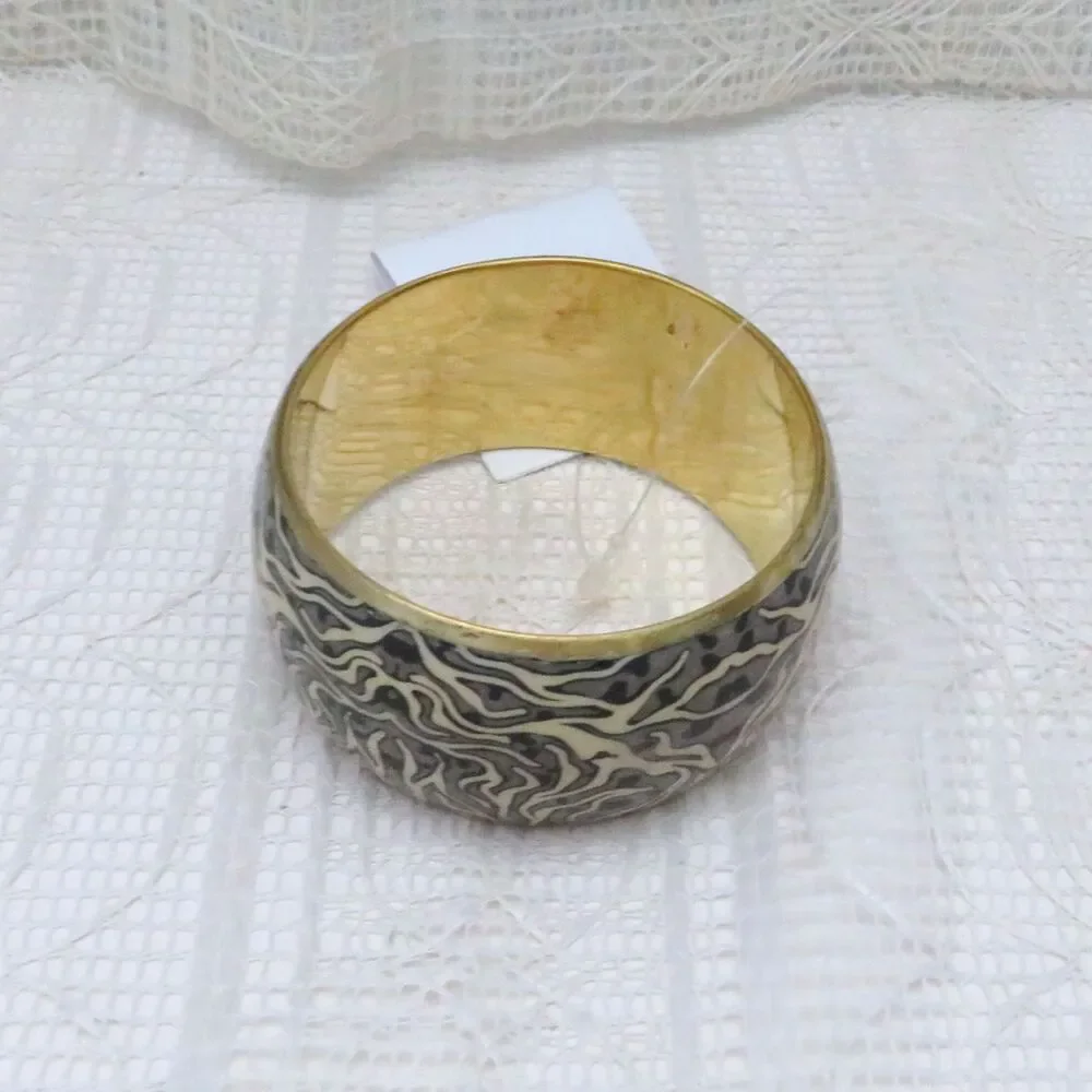 Bangle Bracelet Wide Metal Tan and Black Pattern Women Casual Chunky Neutrals
